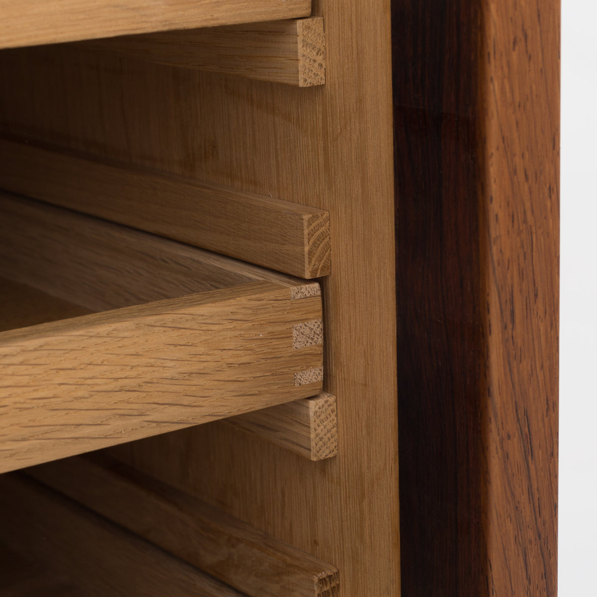 RY 26 - Sideboard in rosewood