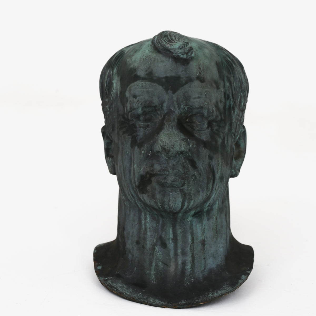 Bust in patinated bronze