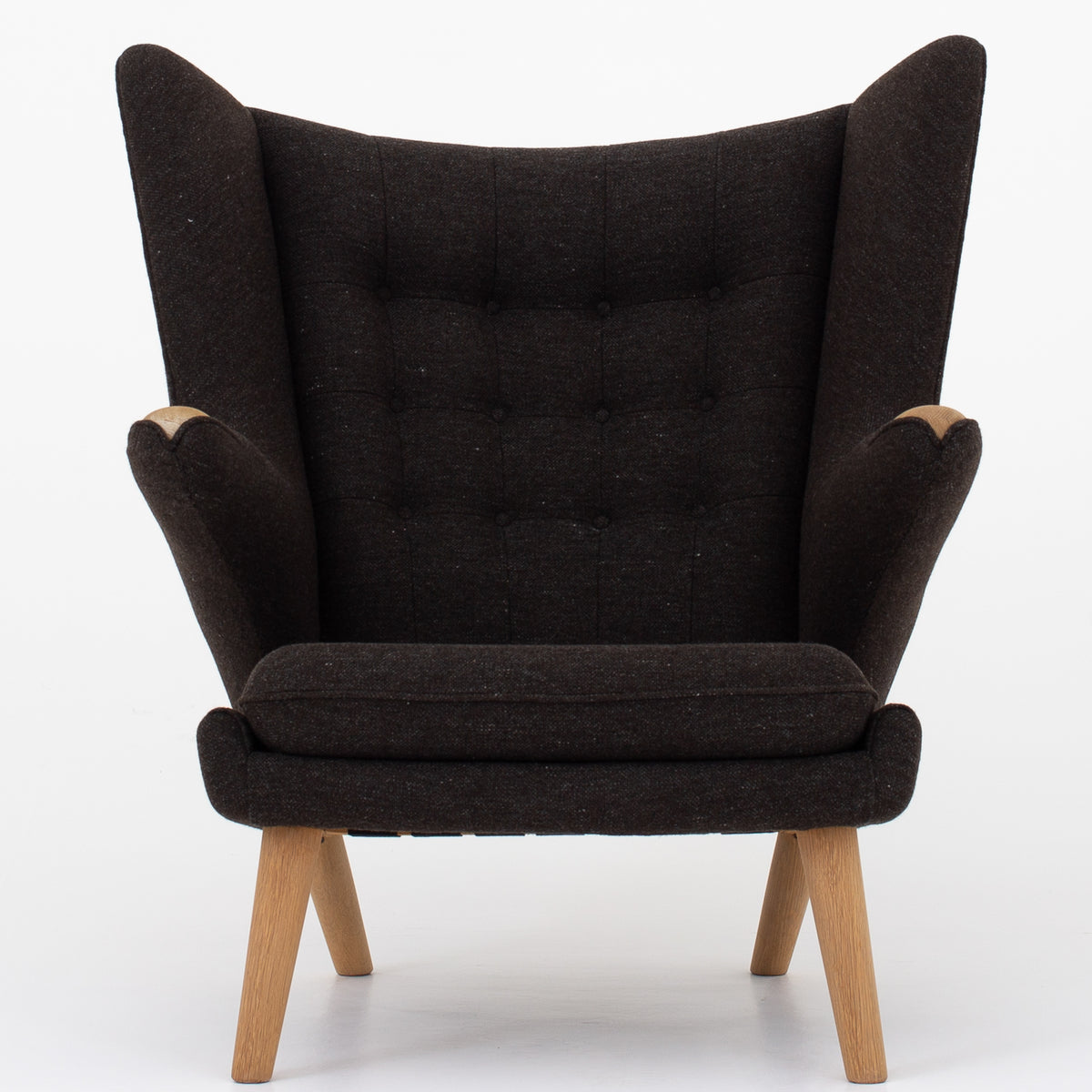 AP 19 - Papa Bear chair in brown wool